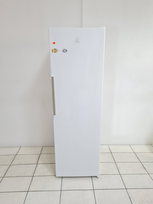 Frigider fara congelator Indesit Germania